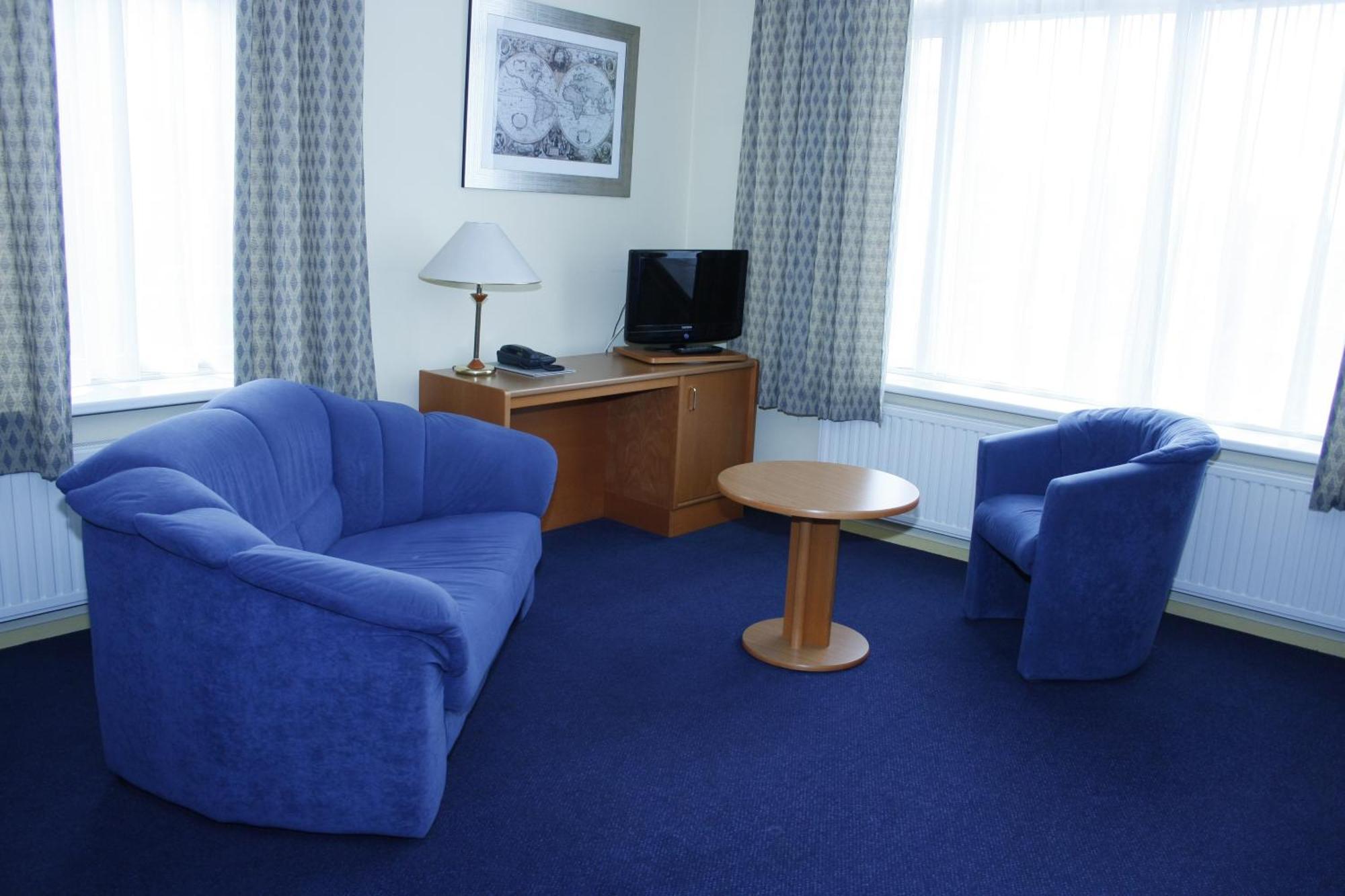 Hotel & Appartementen Royal Sas van Gent Luaran gambar
