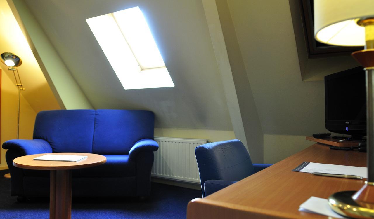 Hotel & Appartementen Royal Sas van Gent Luaran gambar
